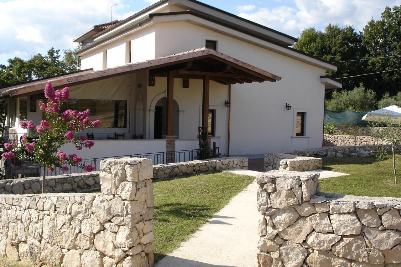 Agriturismo Casale Sera Fontana Liri Exterior foto